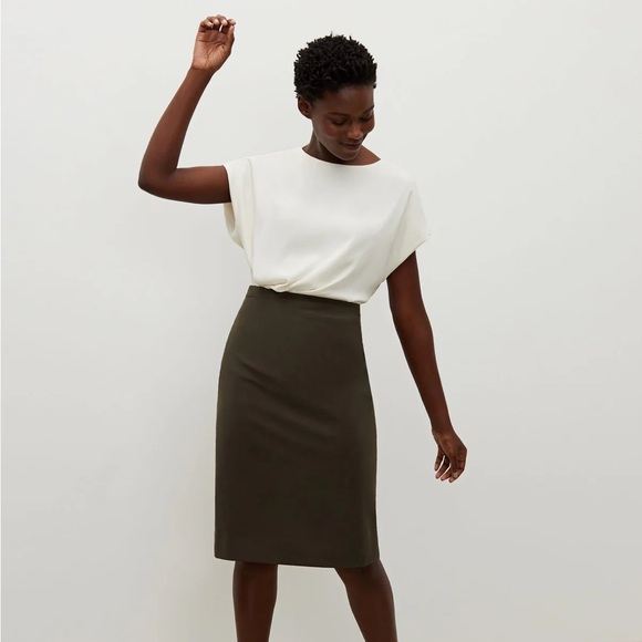 Nevi top soft wave MM lafleur top in alabaster - Picture 2 of 4